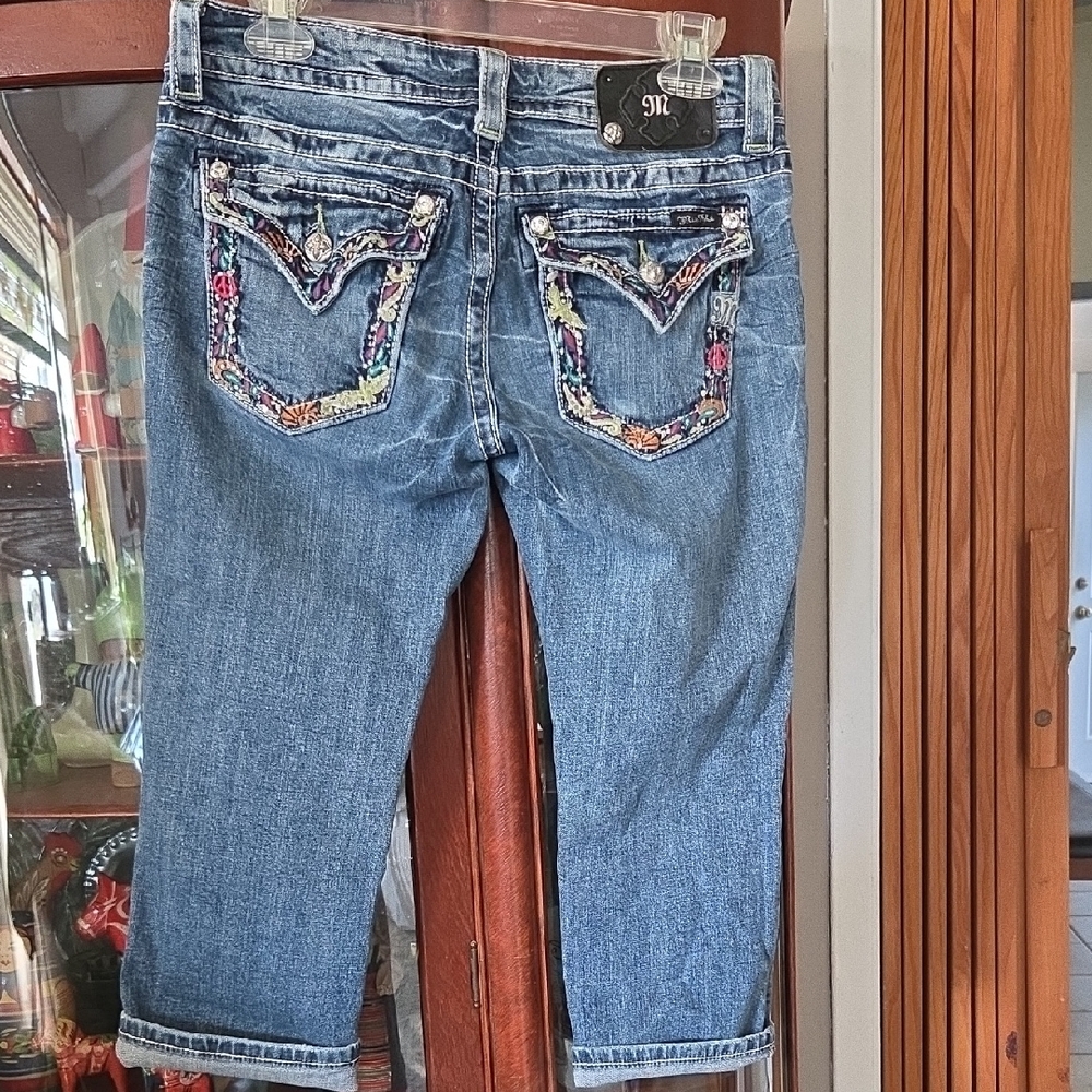 Miss Me Blue Denim Ankle Jeans with Multicolor Embroidered Pocket - Picture 3 of 7